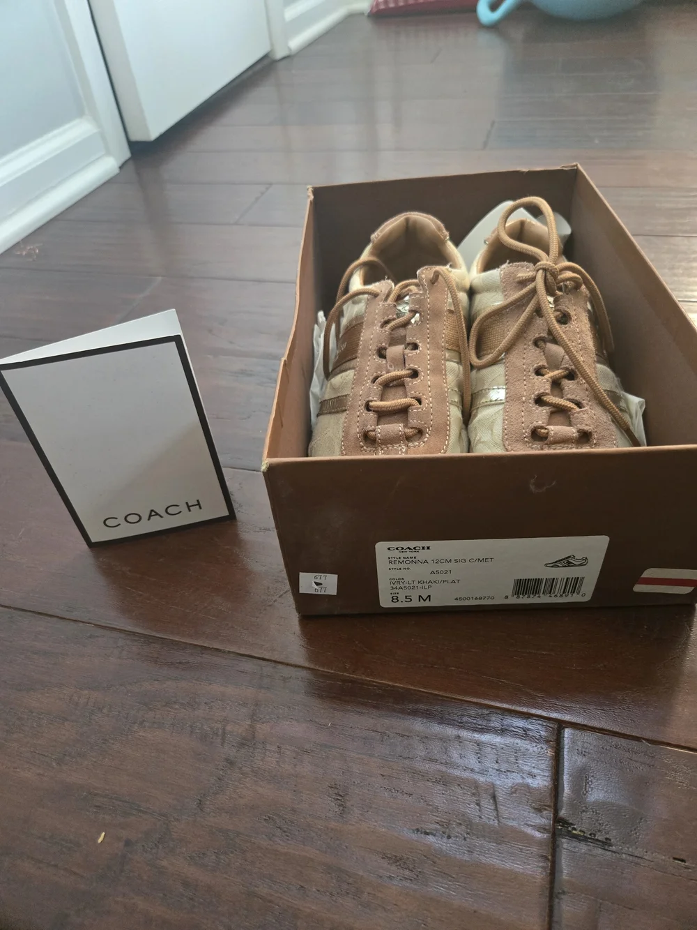 Coach Women's Sneakers in Tan and Cream
